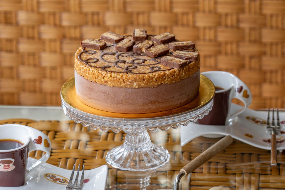 SNICKERS заказной торт (за 48 часов)